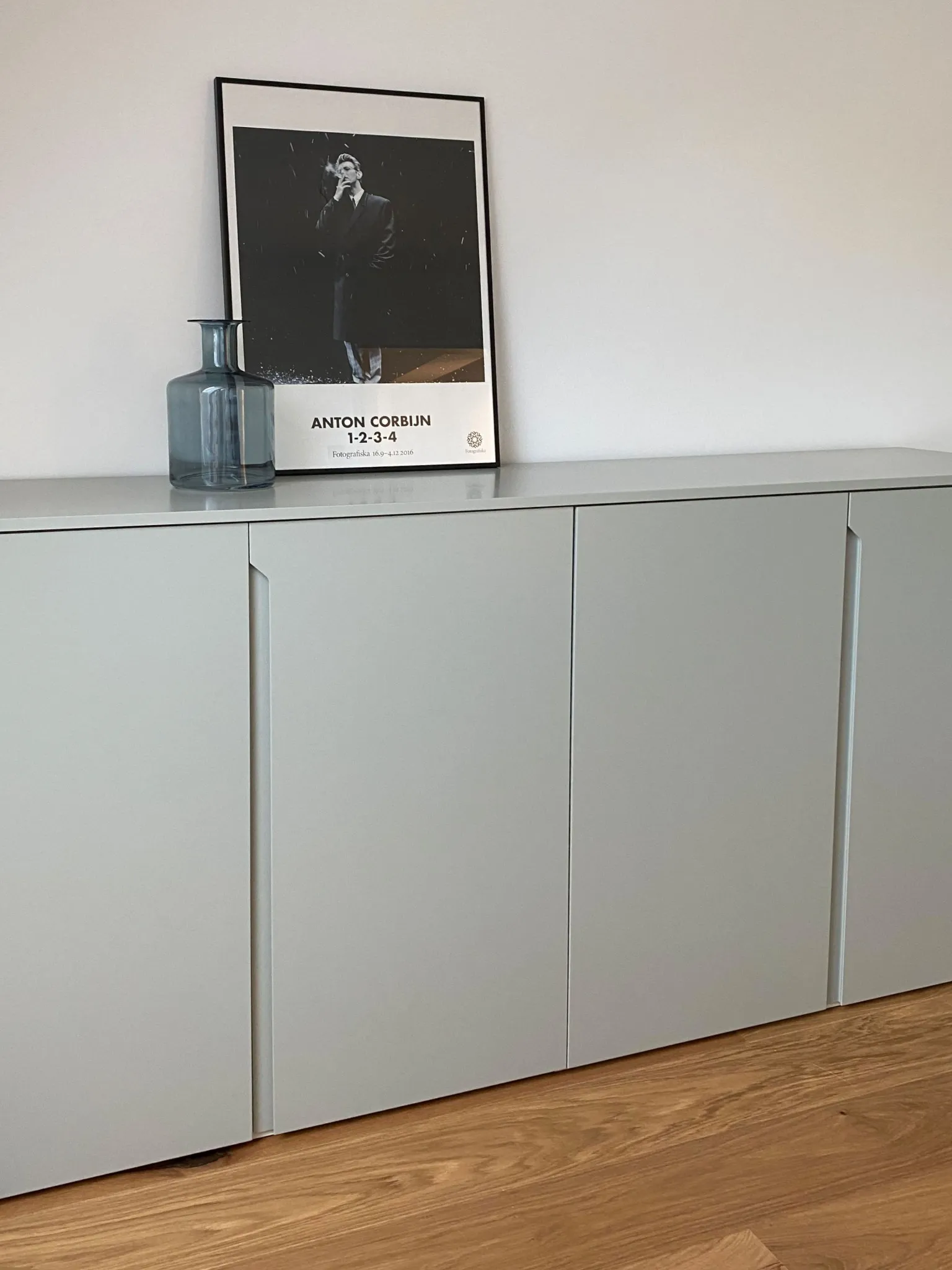 Credenza - Colonia, Germania - Laccata opaca RAL7038 con maniglie integrate